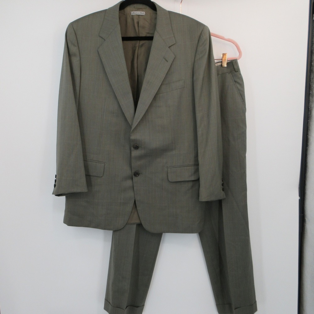 Belvest Hand Tailored Wool Suit Sage Green Windowpane Italy 52R / 42R Mens